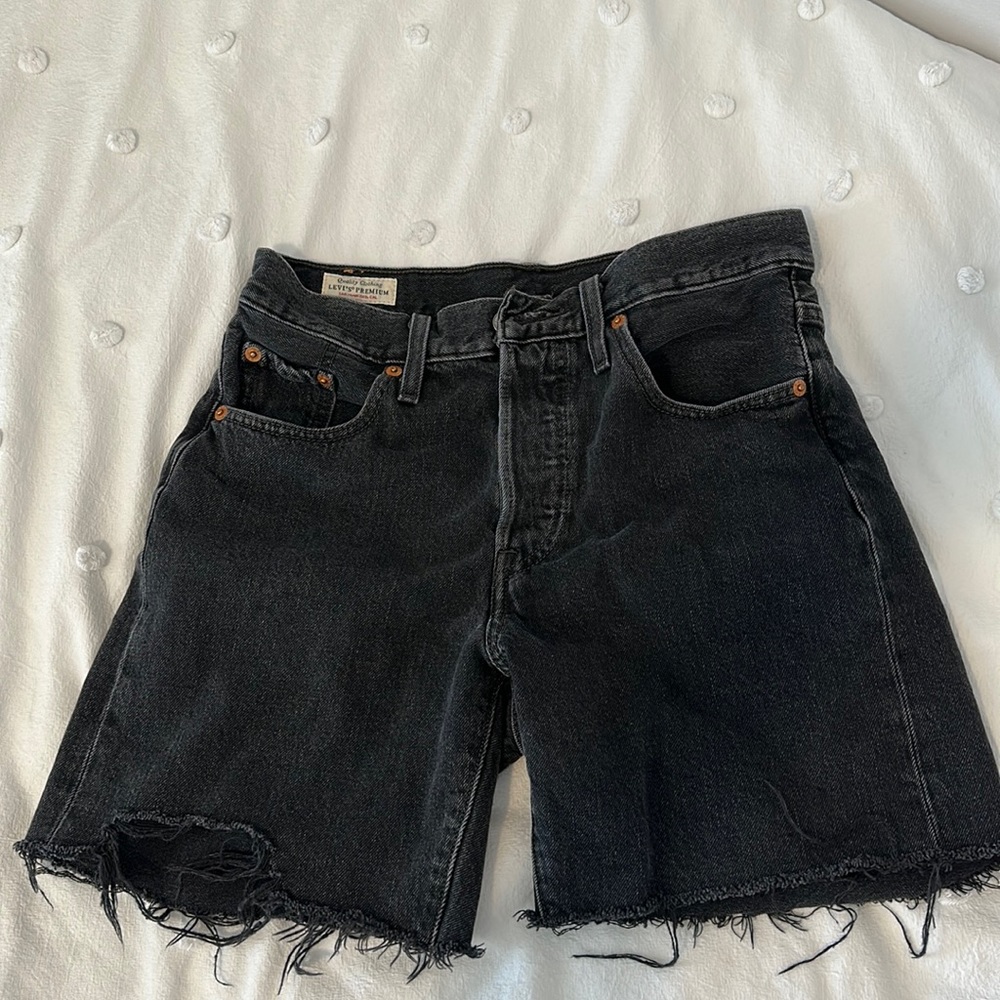 Women’s Levi’s 501 jean shorts